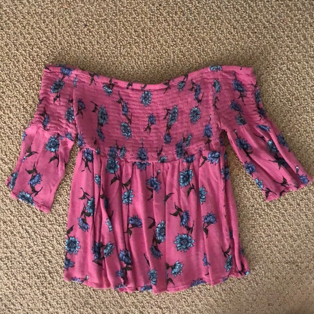 Off the shoulder pink Arizona top